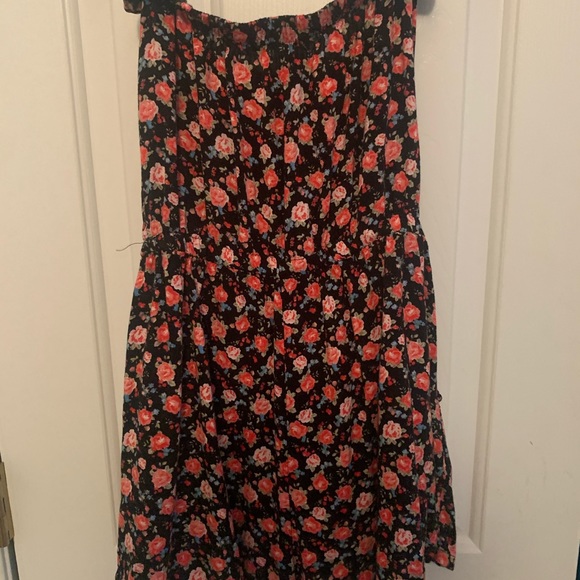 Forever 21 size Medium romper - Picture 1 of 4